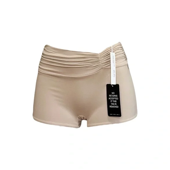 ARE YOU AM I Calla Shorts, Nude, Small
